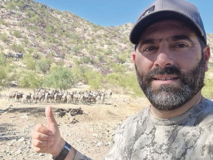 Jacobo Artee presenta en Abu Dhabi proyecto de conservación del borrego cimarrón en Sonora