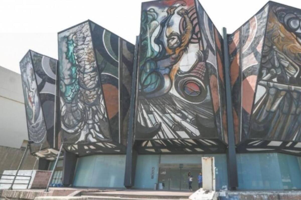 Sin fecha ni acuerdos, proyecto del Polyforum Siqueiros