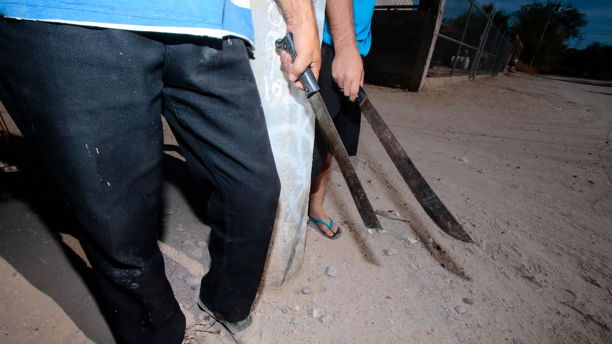 “Macheteros” atacan a menor al Norte de Hermosillo; un joven que intentó defenderlo también resultó lesionado