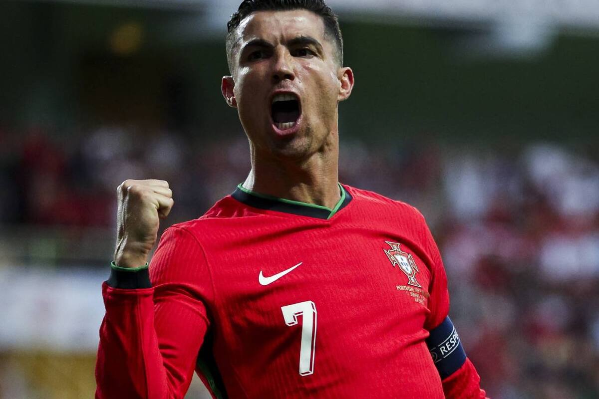 Cristiano Ronaldo anotó un doblete en la victoria de Portugal por 3-0 contra Irlanda