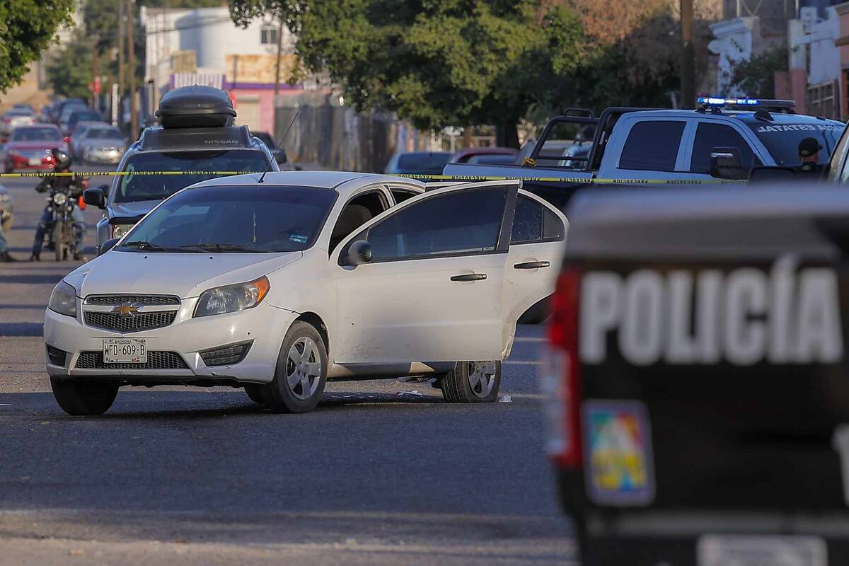 Un vehículo asegurado y varios casquillos percutidos en movilización policiaca al Norte de Hermosillo
