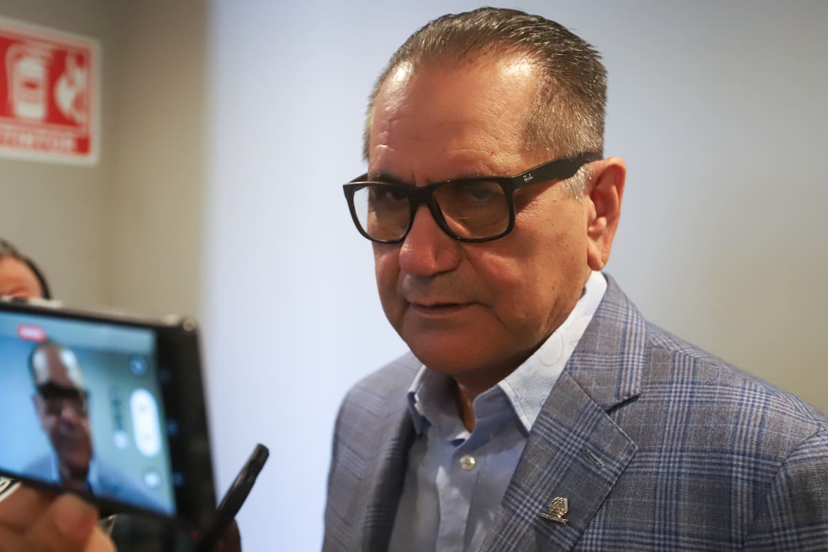 Pide sector empresarial quitar dos horas por año a la jornada laboral hasta llegar a las 40