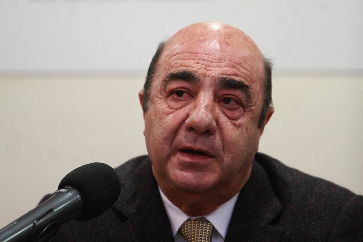 Dan prisión domiciliaria a Murillo Karam, exfiscal del caso Ayotzinapa