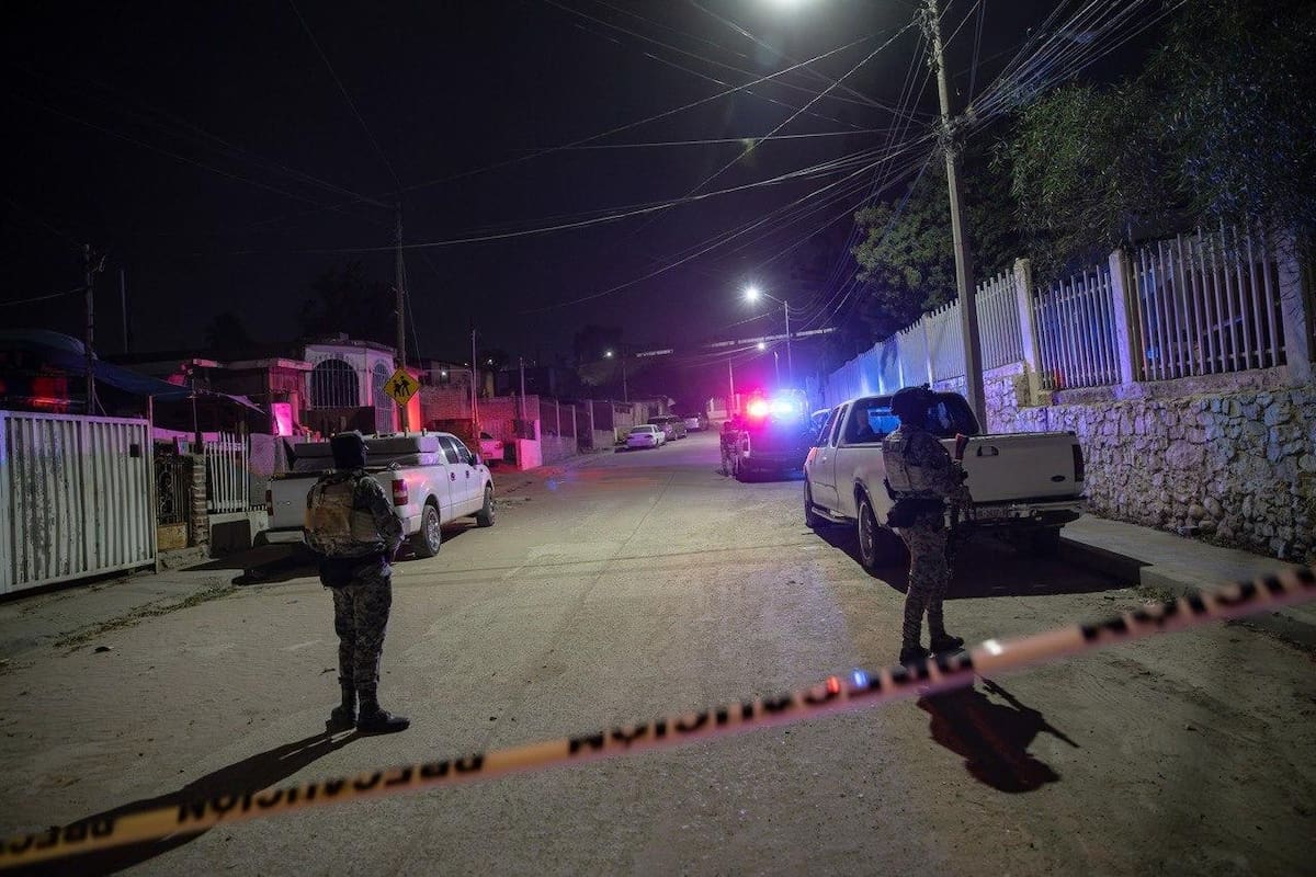 Riña en la Sánchez Taboada deja a mujer muerta y hombre grave