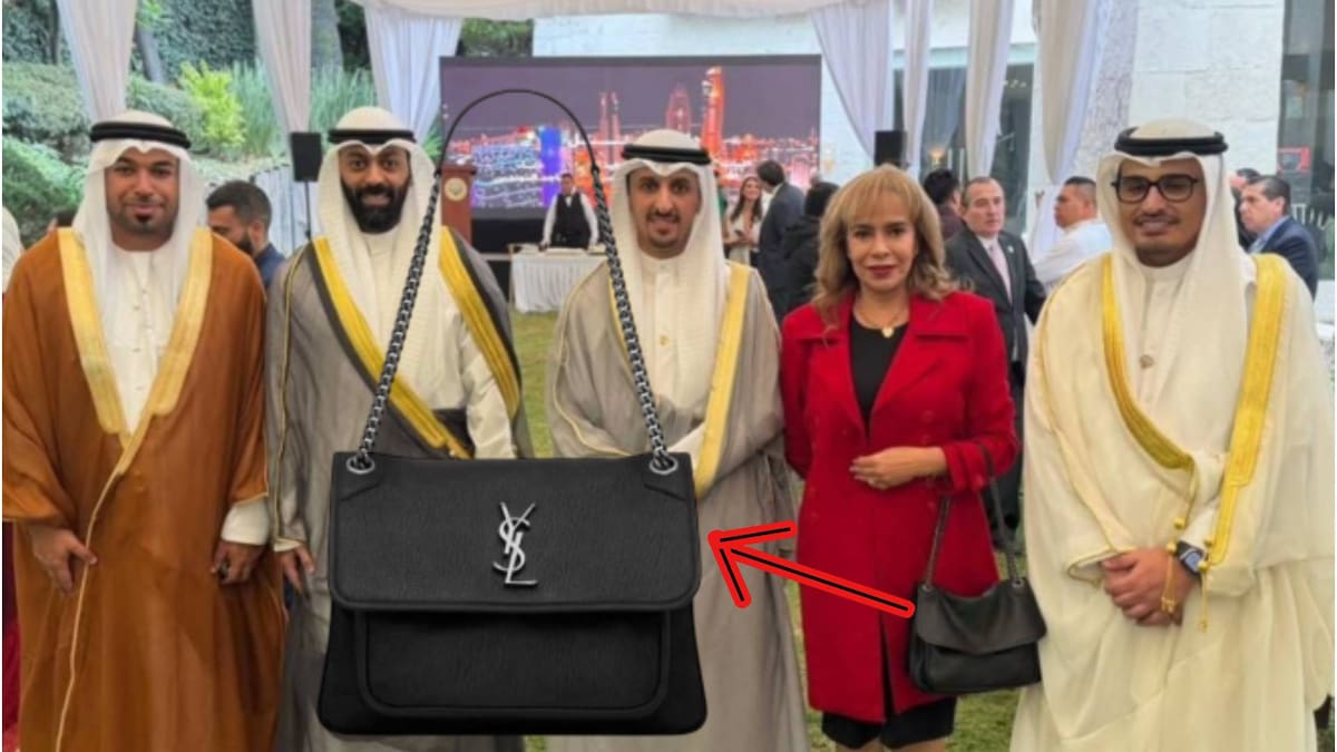 Acusan en redes que diputada de Morena Paola Tenorio Adame usa photoshop para borrar logo de Yves Saint Laurent en bolsa que lució durante evento en Embajada de Kuwait