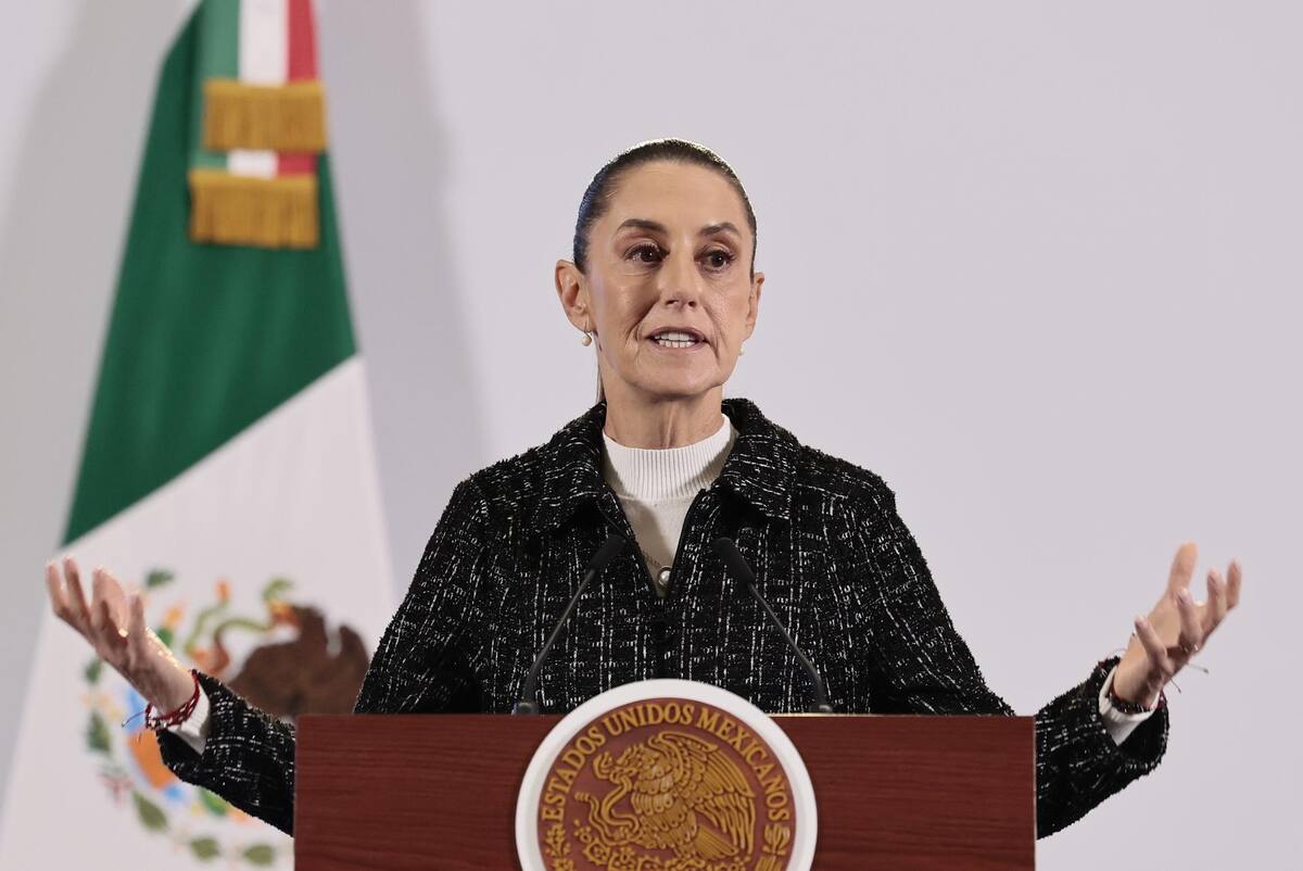 La presidenta Claudia Sheinbaum, cuestionó que no sabe por qué hay este supuestamente debilitamiento institucional, mencionado por Moody's y agregó que tendría que dar más argumentos o pruebas para ello