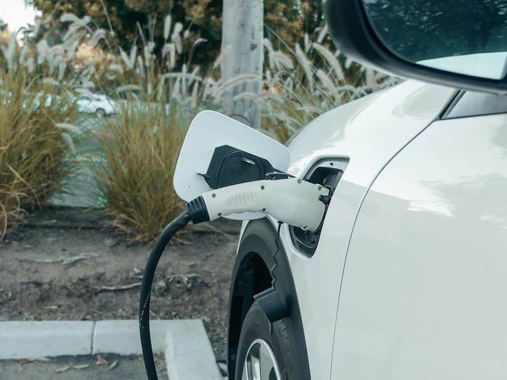 Buscan ampliar red de cargadores para vehículos eléctricos en Baja California
