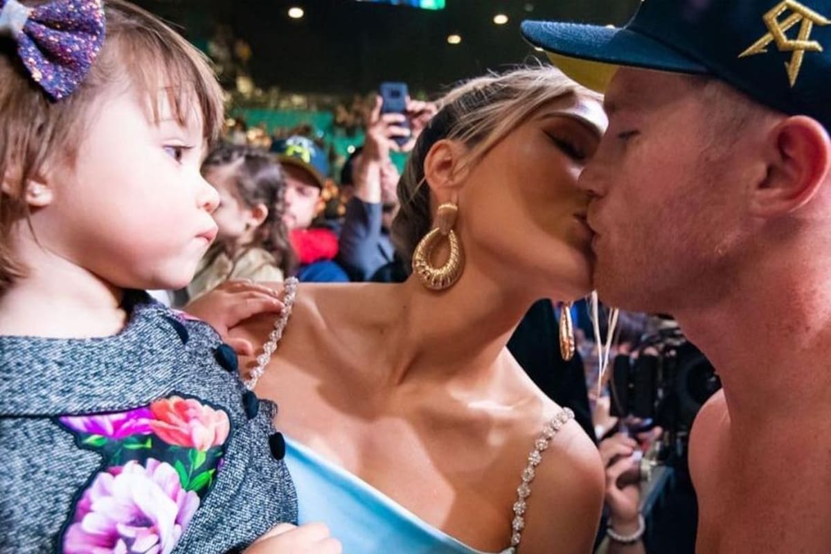 "Canelo" Álvarez: Emily y Fer sus mayores fans y apoyo para esta noche