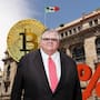 Agustín Carstens pasó por Banxico y ahora define al Bitcoin y otras criptomonedas como “dinero inventado” mientras aprueba la digitalización de pagos