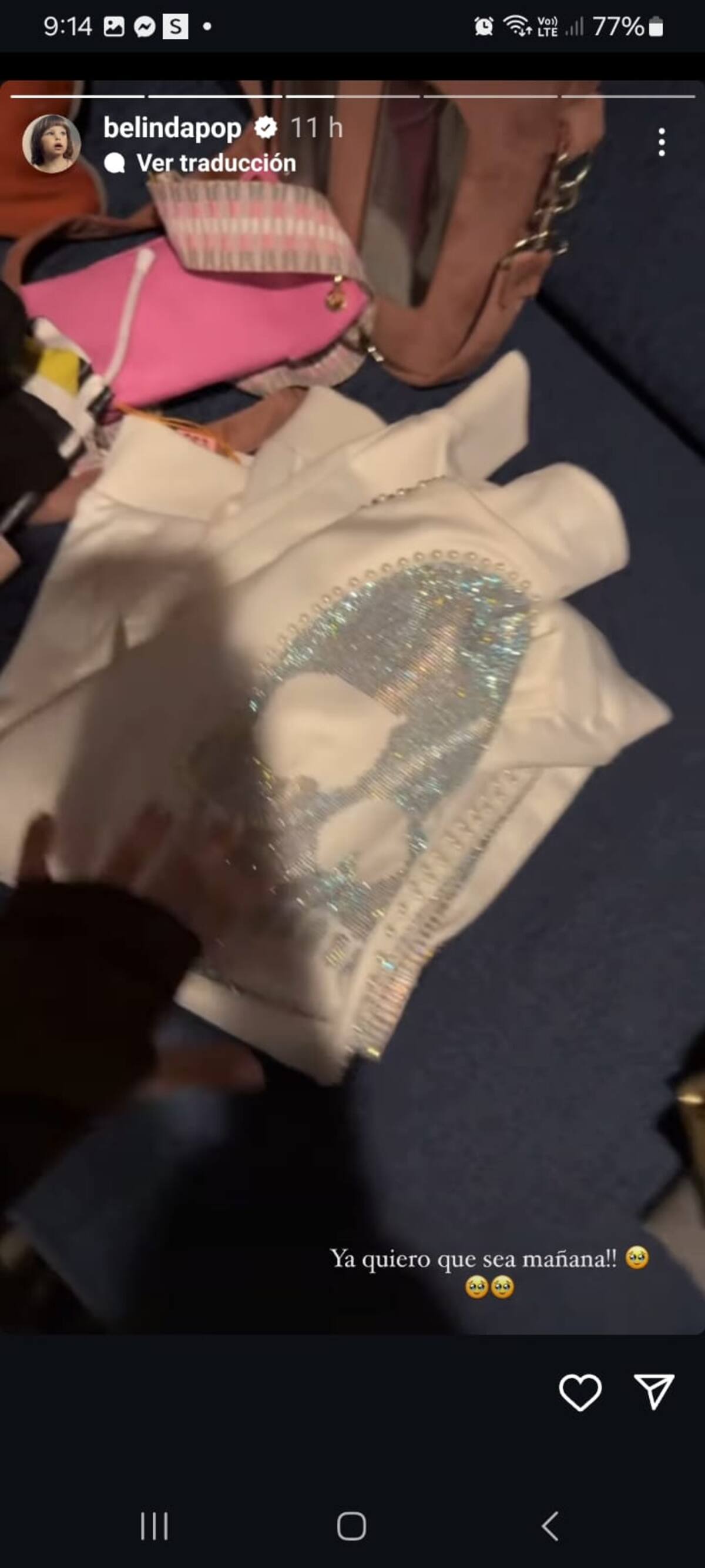 Belinda también donará ropa que usó en los escenarios / Instagram: @belindapop