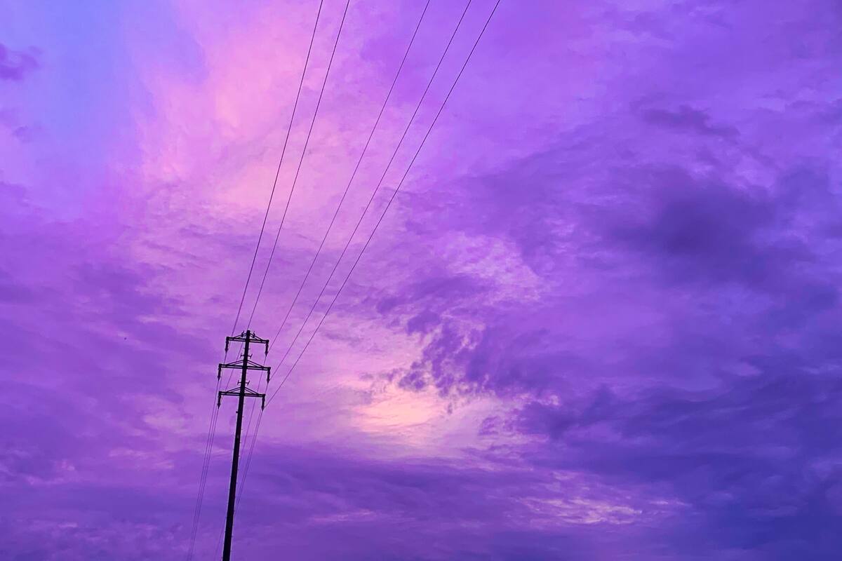 Tifón Hagibis tiñe de morado al cielo de Japón