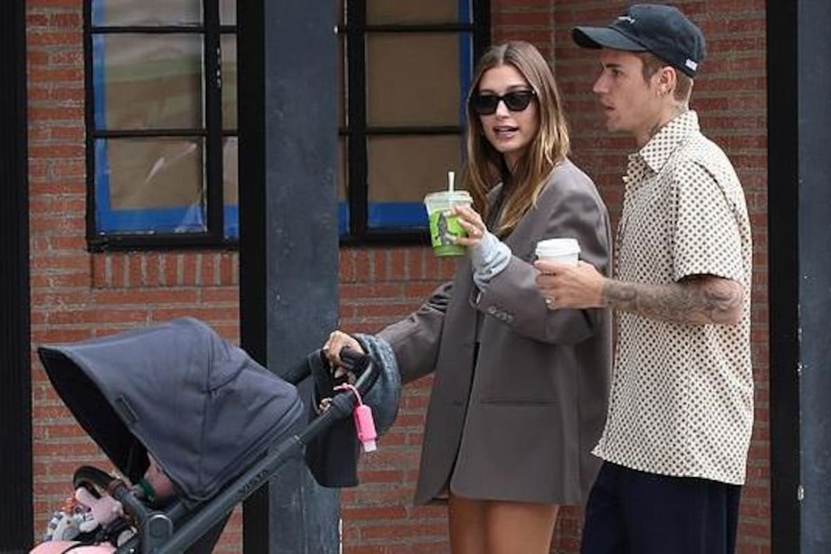 Hailey y Justin Bieber practican crianza de hijos mientras cuidan a su sobrina