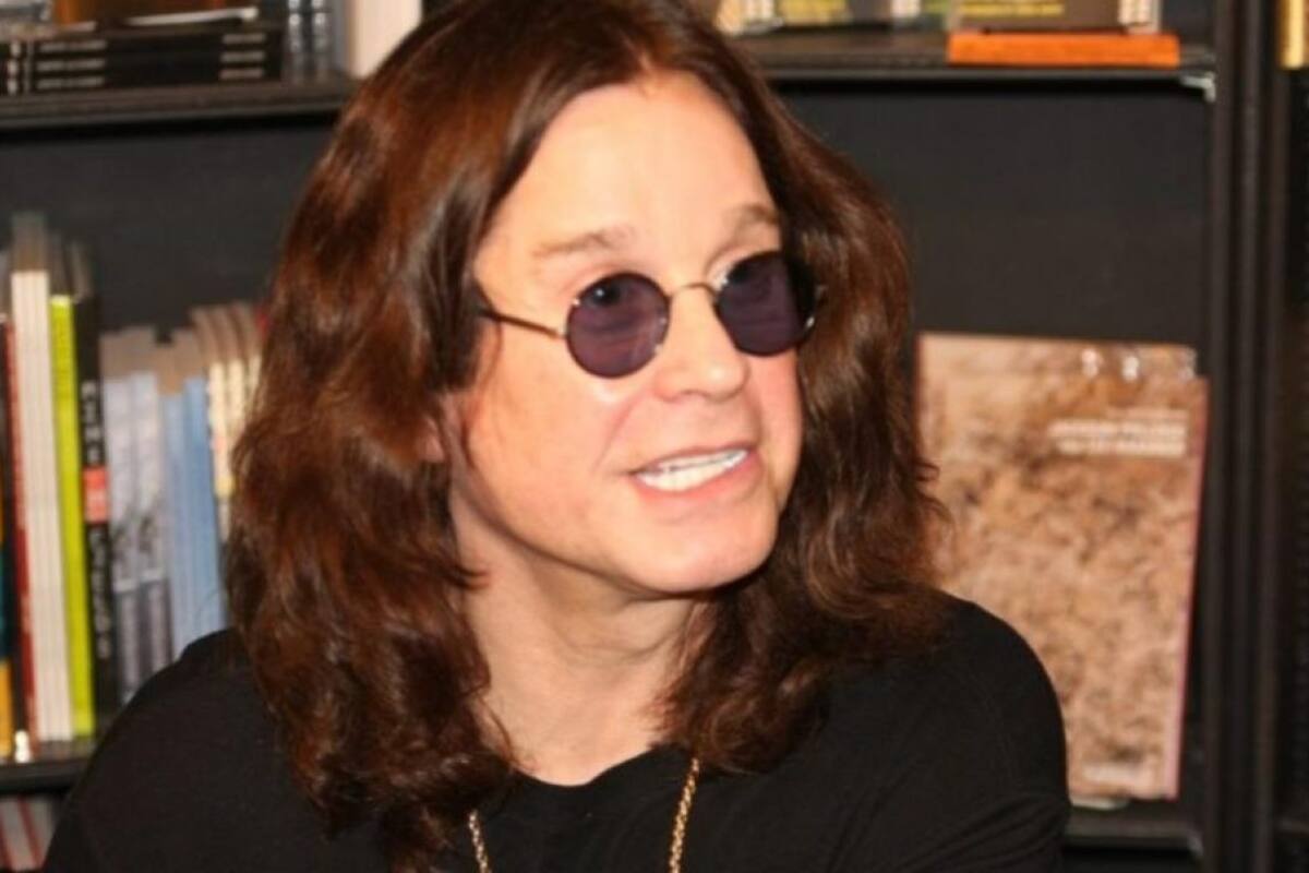 Ozzy Osbourne cancela su tratamiento de Parkinson por contingencia
