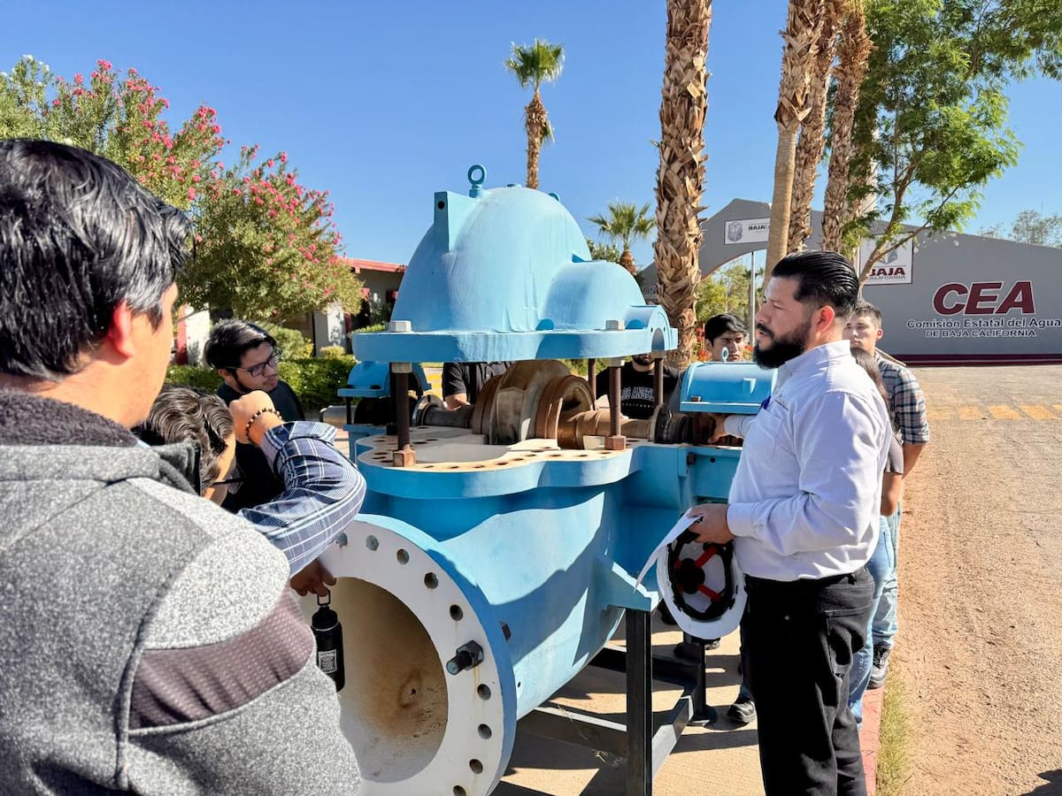 La CEA abrió sus instalaciones para mostrar a alumnos de la UABC la operación de una de las obras hidráulicas clave del estado l Foto. Cortesía