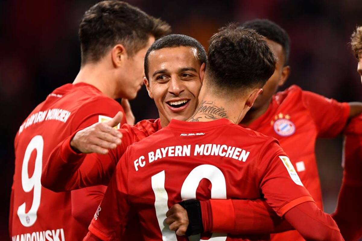 Schalke hunde al Bayern lejos de zona de Champions