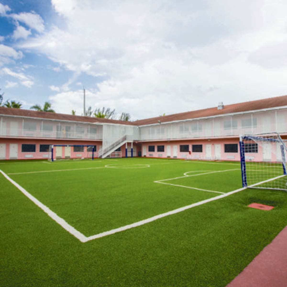 Inés Gómez Mont permanece retenida en el Broward Transitional Center | .geogroup.com