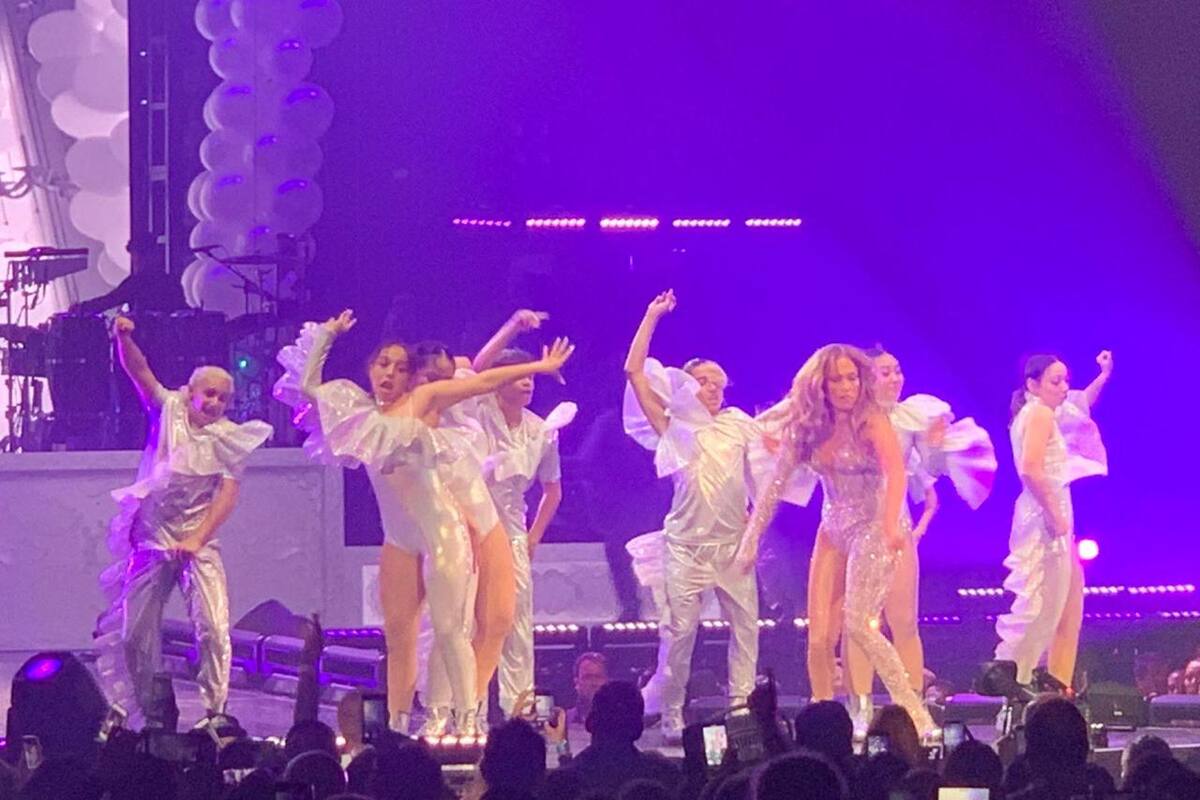 Jennifer López llegó al Pechanga Arena