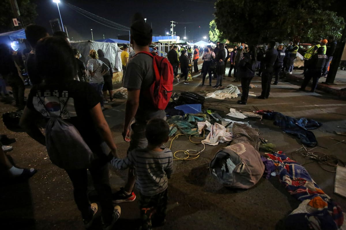 Se incendia campamento de migrantes que albergaba 400 personas; ya habían sido amenazados