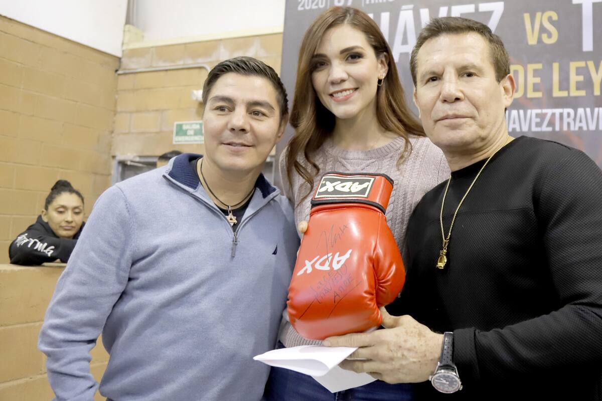 Hago pesas para ponerme como te gustan: Chávez a "Travieso" Arce