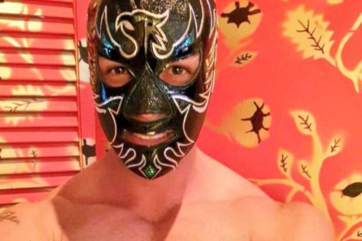 Así fue como el productor de “Survivor VIP” acosó a Halcón Negro Jr.