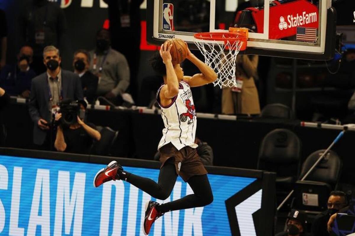 ¡Espectaculares! Curry, Simons y Sabonis ganan los concursos del Juego de Estrellas