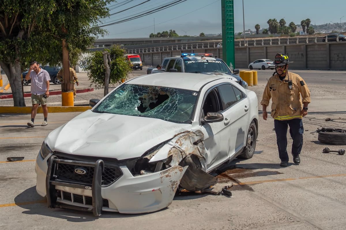 Adulto mayor queda grave tras ser atropellado por vehículo sin placas en bulevar Insurgentes