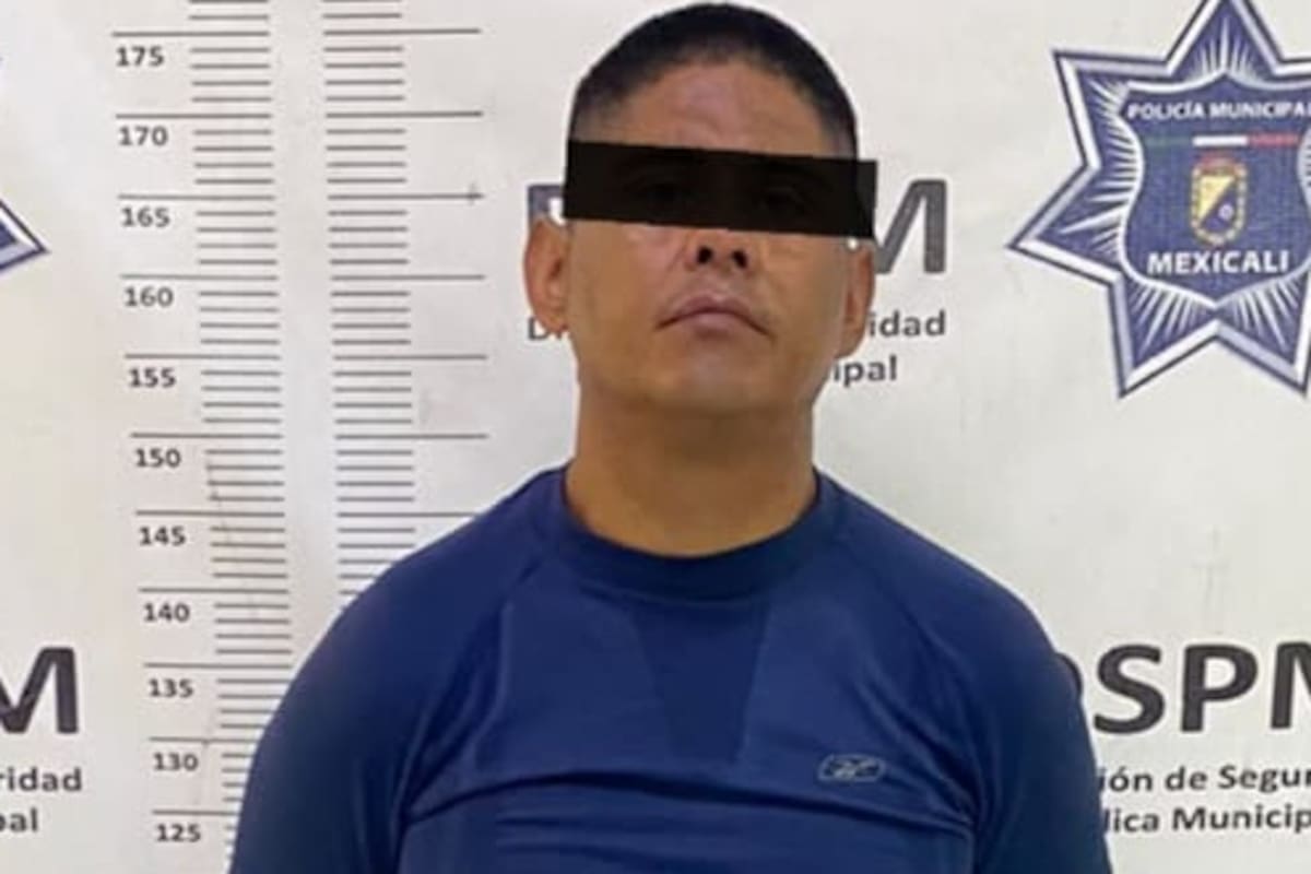 Detienen a conductor con cuchillo tras pasarse un alto; lo investigan por presunto robo con violencia en Mexicali