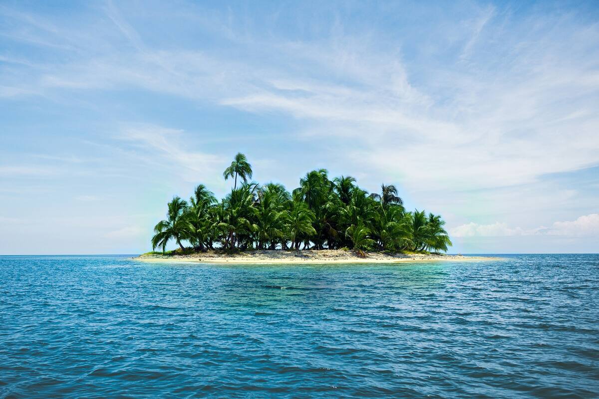 'Redditors' planean comprar una isla para fundar una nación de internautas