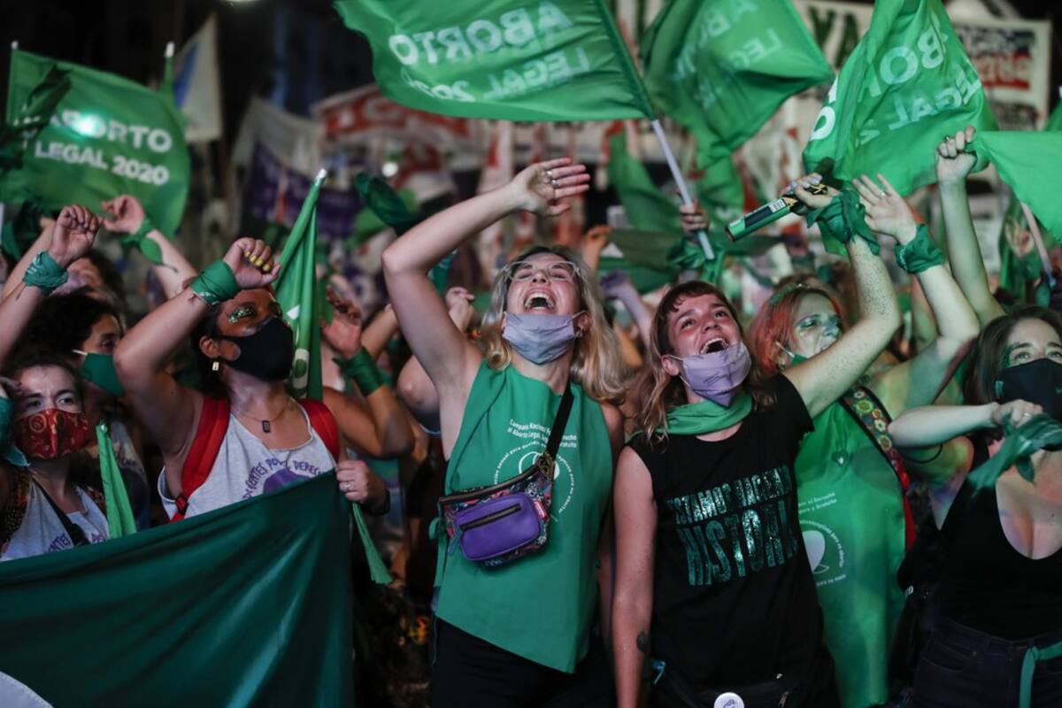 Aborto en Argentina: “Te condenan y te estigmatizan, es el prejuicio constante al que se ve sometida una mujer que decide no maternar"