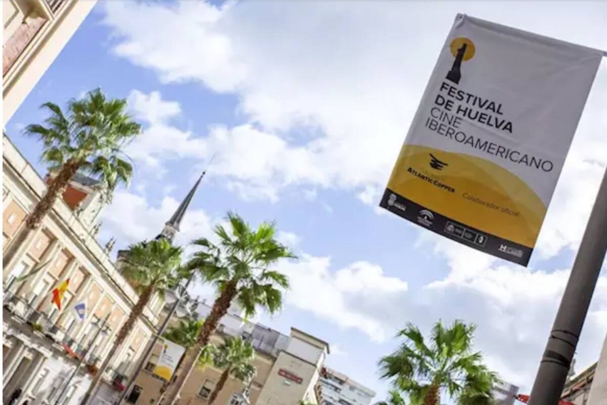 Festival de Huelva muestra en fotos 60 años de la historia del Perú