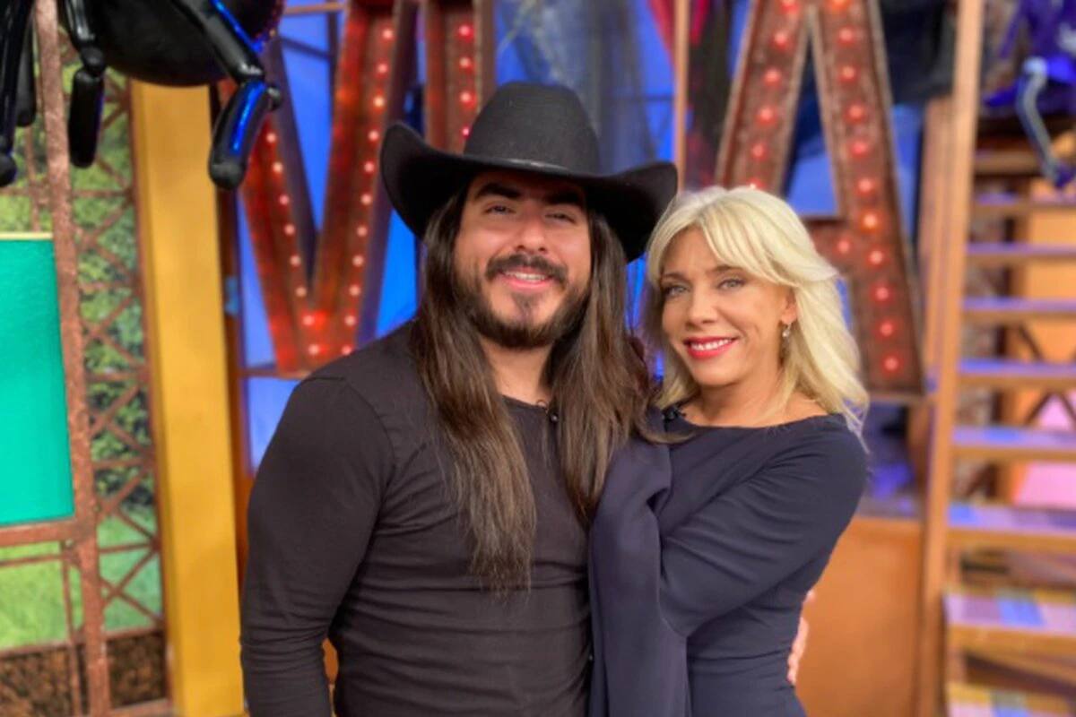 Rey Grupero explota y niega haber usado a Cynthia Klitbo
