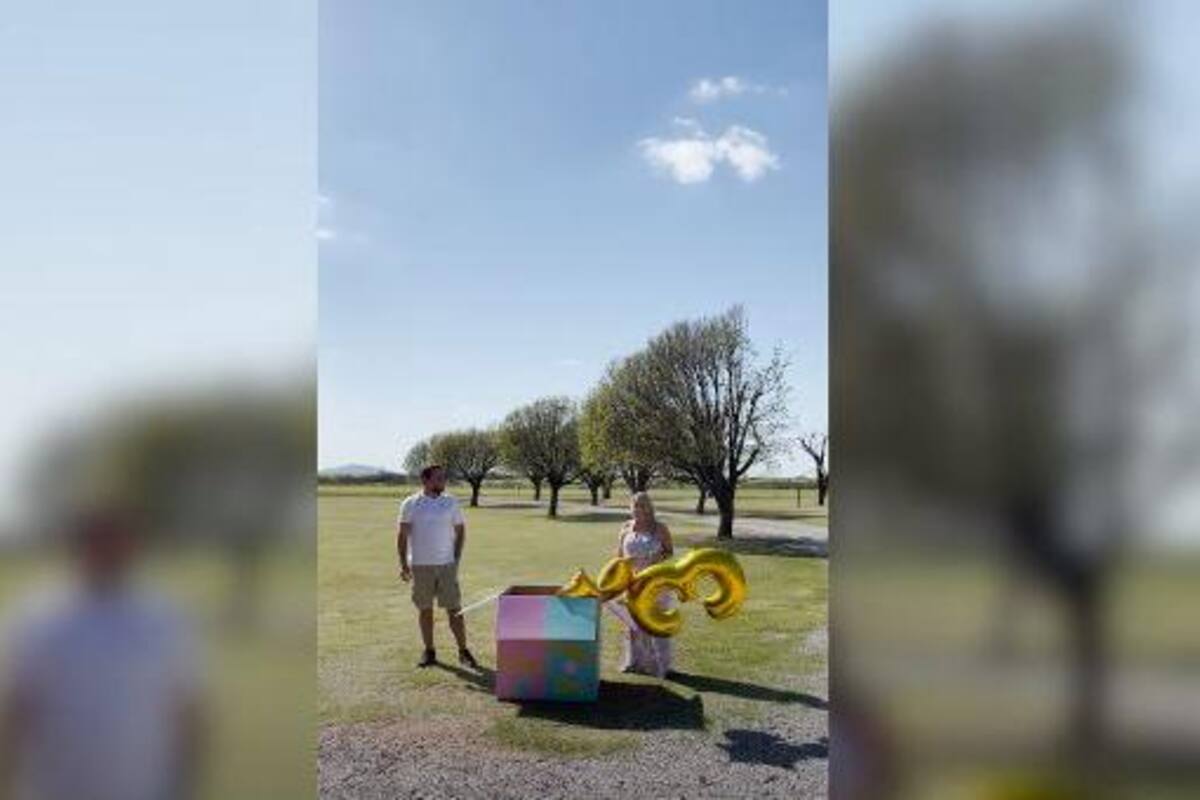Pareja sorprende a su familia al anunciar que tendrán trillizos