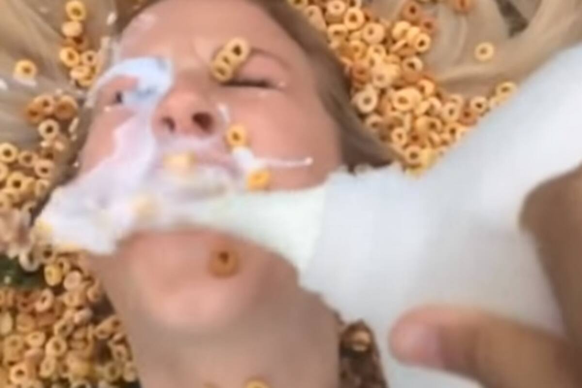VIDEO: ‘Cereal challenge’, el nuevo y repugnante reto viral