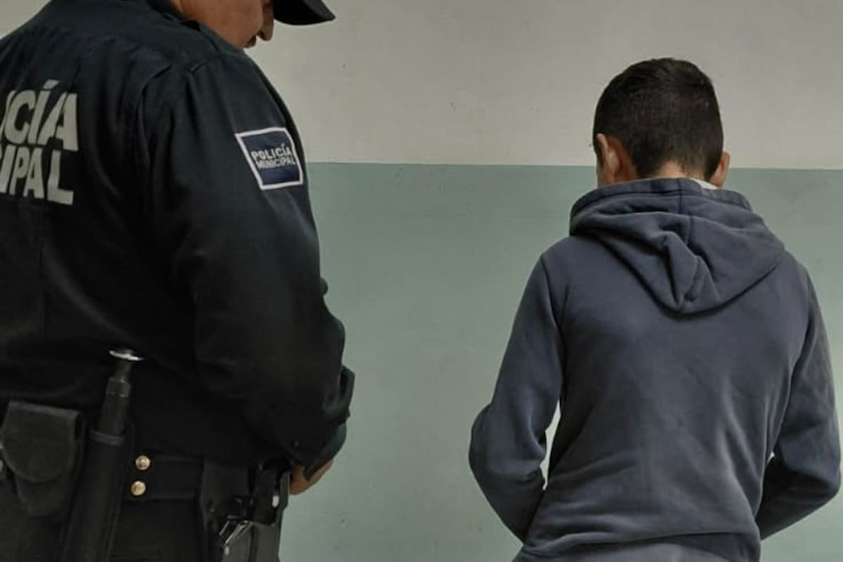 Le negaron un permiso y salió de casa sin avisar; localizan a adolescente extraviado