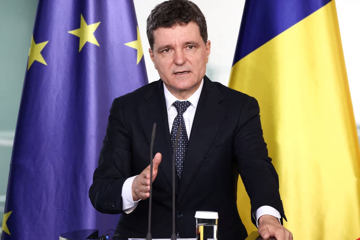 Hacen colecta en redes para asesinar al presidente de Rumanía y la policía abre investigación tras mensajes de apoyo