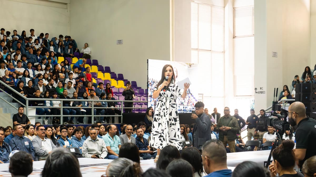 Tribunal de Michoacán se declaró incompetente en acusación de Grecia Quiroz en contra de Gerardo Fernández Noroña; caso escalará al TEPJF