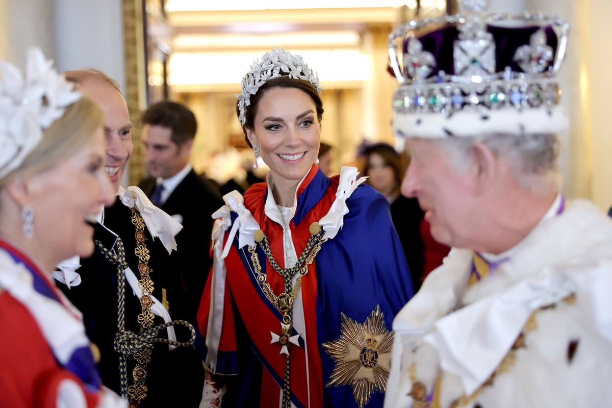 Kate Middleton está hospitalizada por una cirugía abdominal