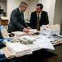 Dos hombres defraudaron a Medicare por 34.8 millones de dólares al vender equipos médicos innecesarios a miles de beneficiarios, utilizar siete empresas y conseguir órdenes médicas mediante pagos ilegales, hasta que la investigación terminó llevándolos a prisión