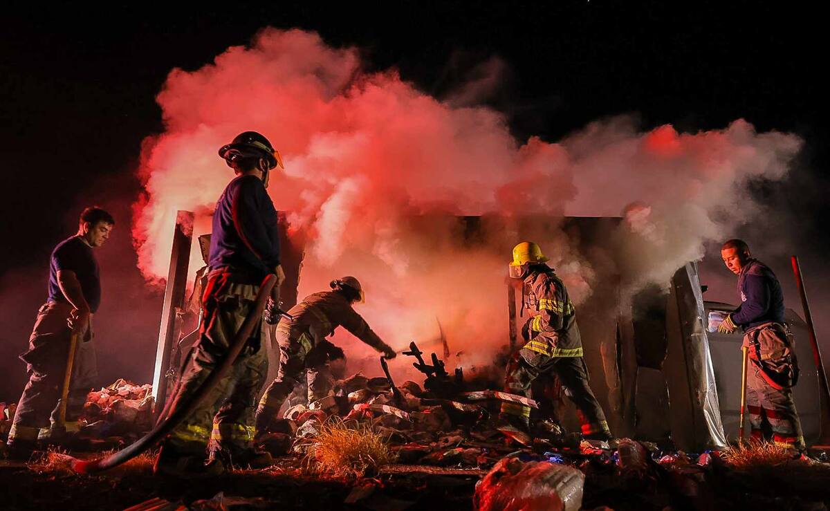 Fotos de choque e incendio. Eleazar Escobar/Archivo GH