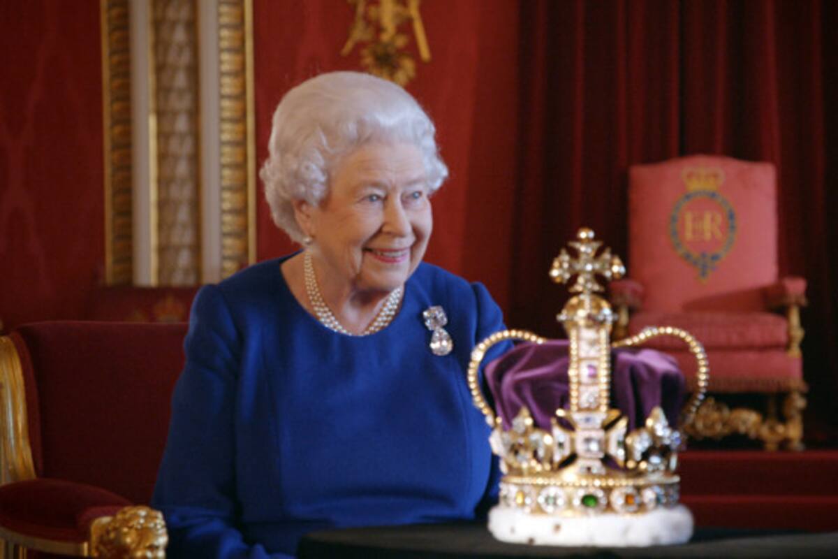Corona de San Eduardo, la más importante de la reina Isabel II