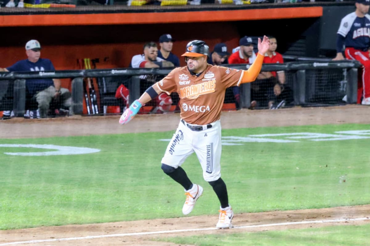 Estallan los Naranjeros con seis carreras en la octava entrada y vencen a los Águilas de Mexicali