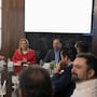 Empresarios de Chihuahua respaldan a Maru Campos y acusan a Morena de usar la seguridad como herramienta política, advirtiendo que esto podría afectar la inversión y la estabilidad económica del estado en medio de la renegociación del T-MEC
