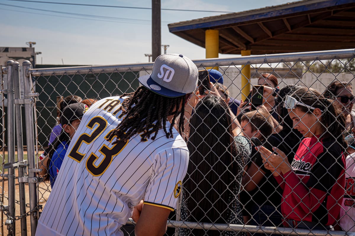 Fernando Tatis Jr tiene un campo a su nombre en la Liga Municipal de Tijuana Foto: Leonardo González