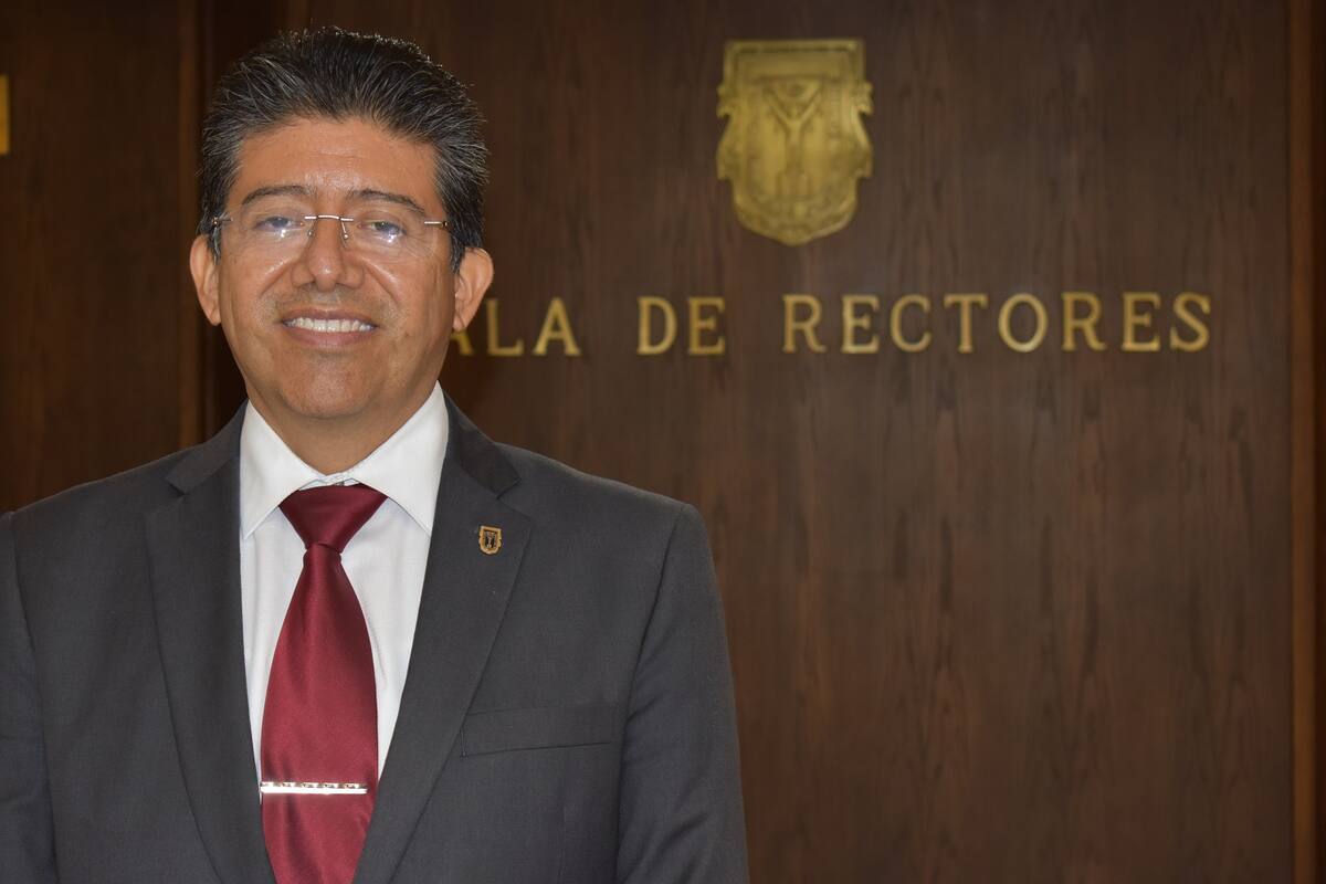 Designan a director de la Facultad de Ciencias de la UABC