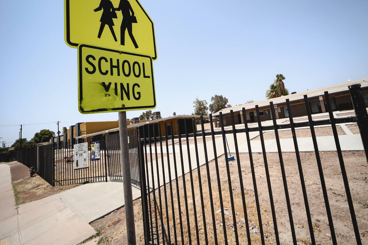 Calexico abre escuelas para clases presenciales