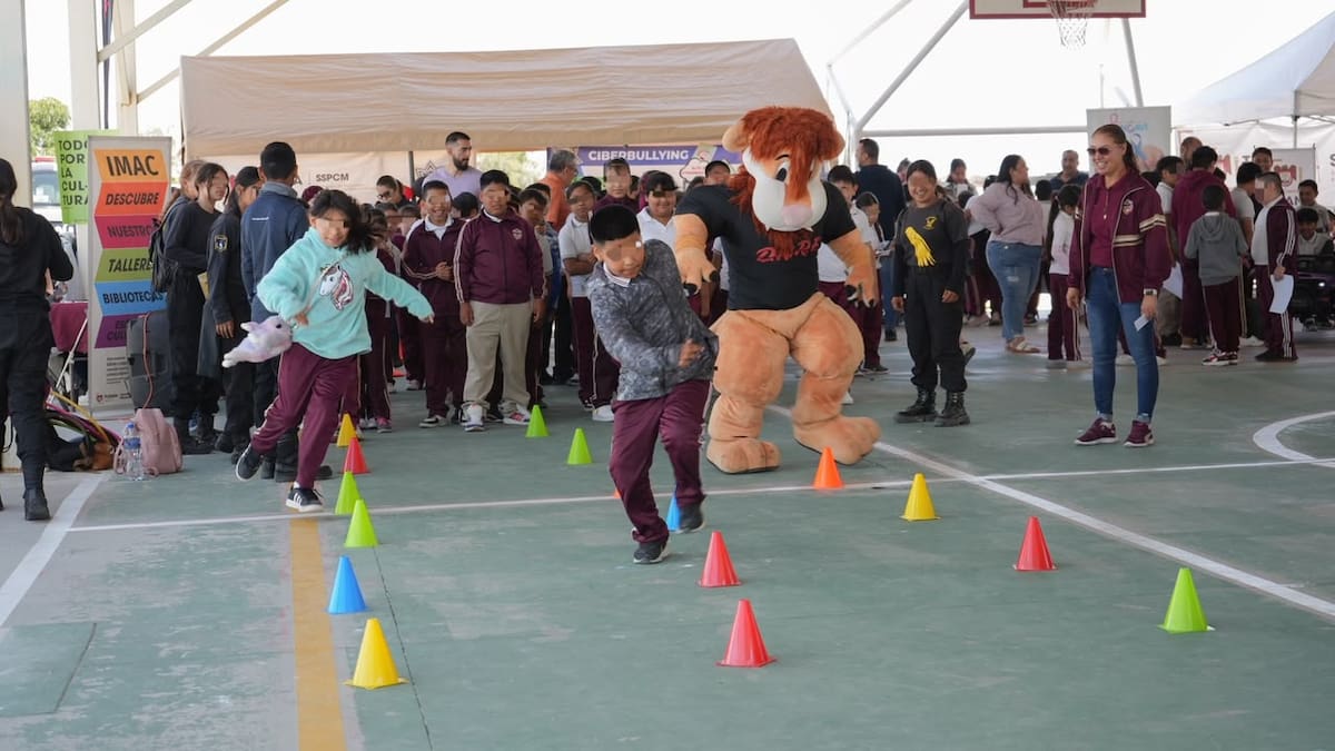 La SSPCM informó que benefició a 332 mil 992 personas mediante programas preventivos, jornadas comunitarias, capacitaciones y acciones de proximidad social en Tijuana.
Fotos: Cortesía.