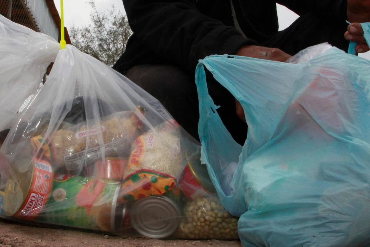 Reciben donaciones de equipo médico y alimentos para Mexicali