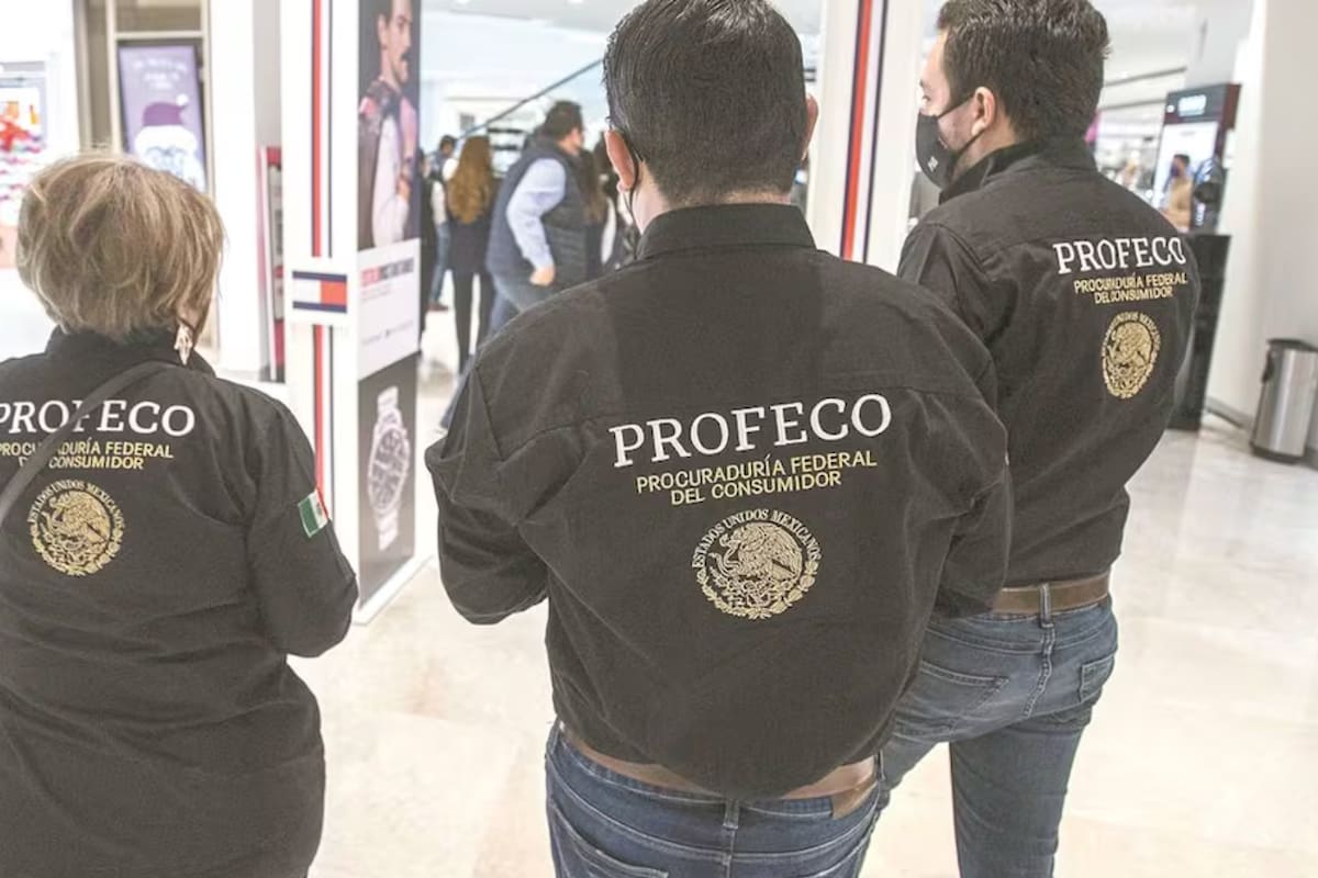 Clientes descubrieron que un bar les imponía 20% de propina obligatoria y la denuncia terminó con el negocio suspendido