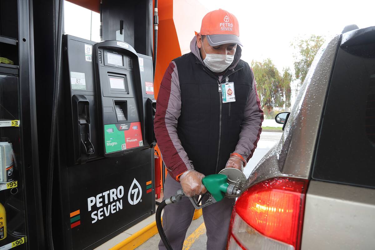 Gasolineras batallan para contratar personal: Apegt