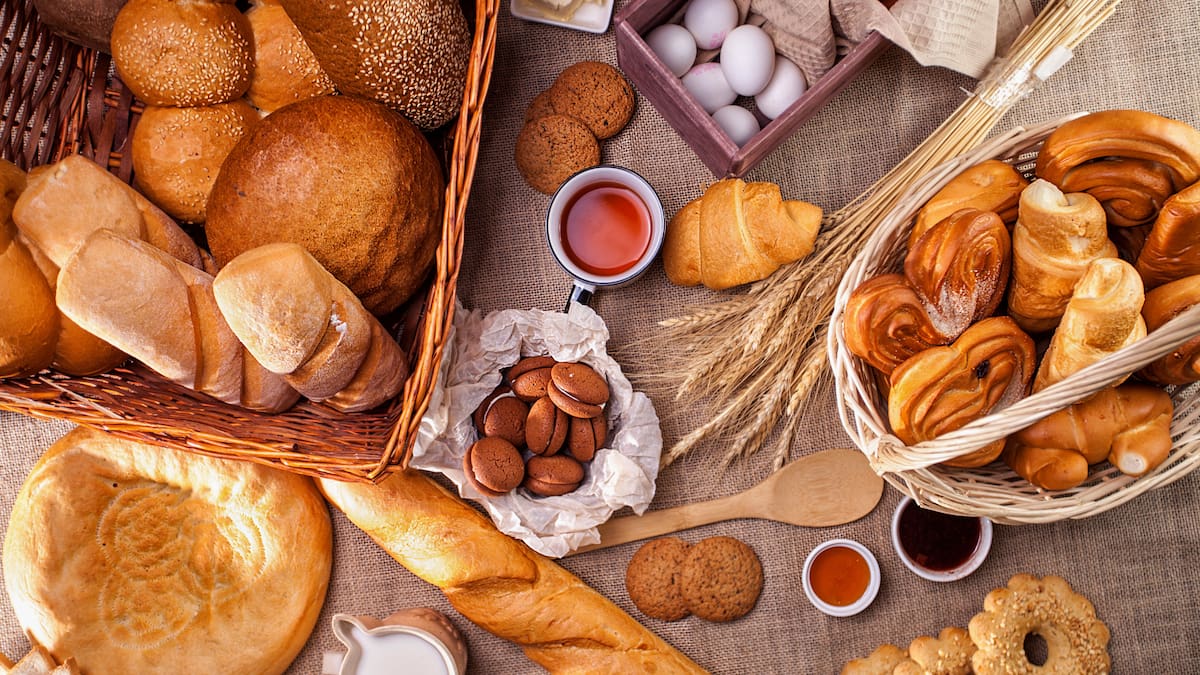 Aunque una dieta sin gluten ha mostrado beneficios en algunos casos, no siempre mejora la salud mental, y también puede generar estrés adicional/Foto: Canva